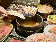 -芸山季·云南山珍菌火锅(人民广场来福士店)