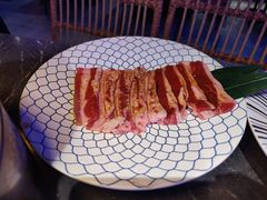 人气牛五花-十三姨正合丰烤肉(营迹路店)