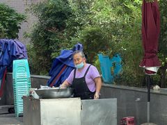 -六广门毛阿姨糯米饭