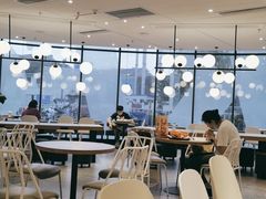 大堂-肯德基(巴沟店)