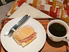 -Peet's 皮爷咖啡(东湖路手作店)