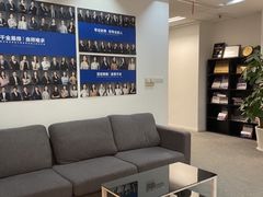 -菠萝国际教育专注Alevel·IGCSE·IB·AP·托福雅思培训辅导(静安校区)