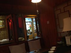 -碧露轩·大益茶体验馆(镇江路店)