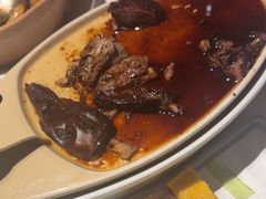 -八府香鸭·啫啫煲(华山路店)