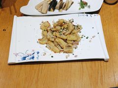 -红果树(江光店)