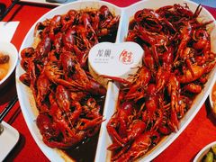 -龙巢盱眙龙虾·牛蛙·烧烤宵夜(八卦岭店)