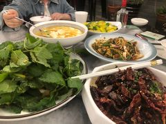 -蔼若春.传承三十年云南菜(金碧公园店)