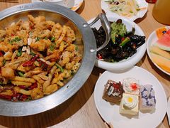 -小鱼小牛·鱼牛干锅·脆鱼火锅(世欧广场店)