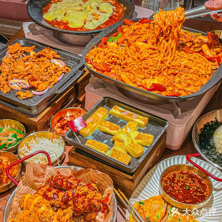 广州！为了这口芝士炸鸡面想住在江南西[流泪]