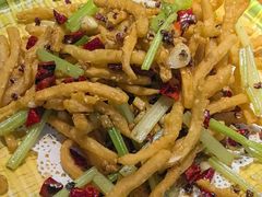 -黄泥岗·地道湖北菜(奥特莱斯店)