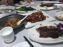 -老人和饭店(淮海中路店)