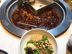 -吃城都·鱼蛙火锅(西玉龙街店)