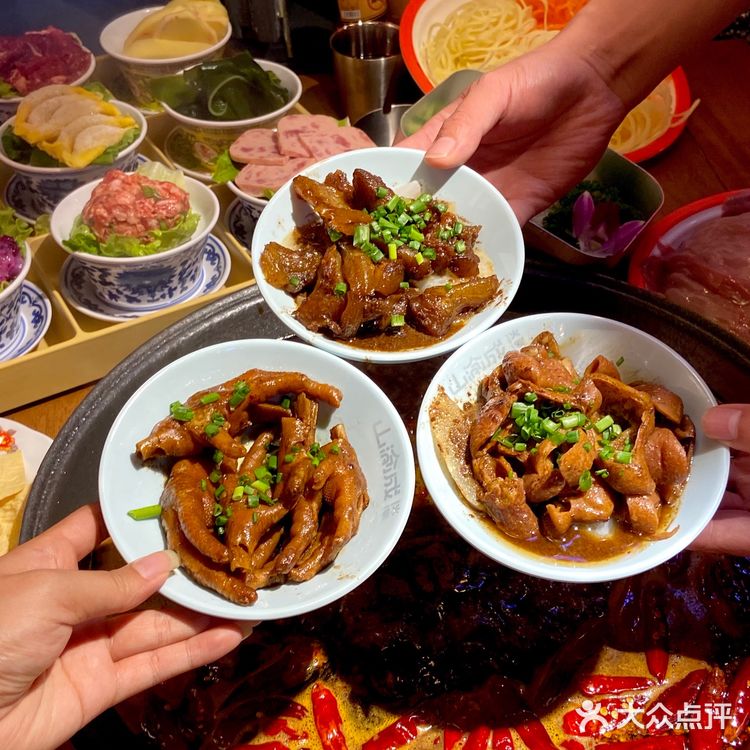 终于开来市中心啦新店开业 折扣力度超级大!