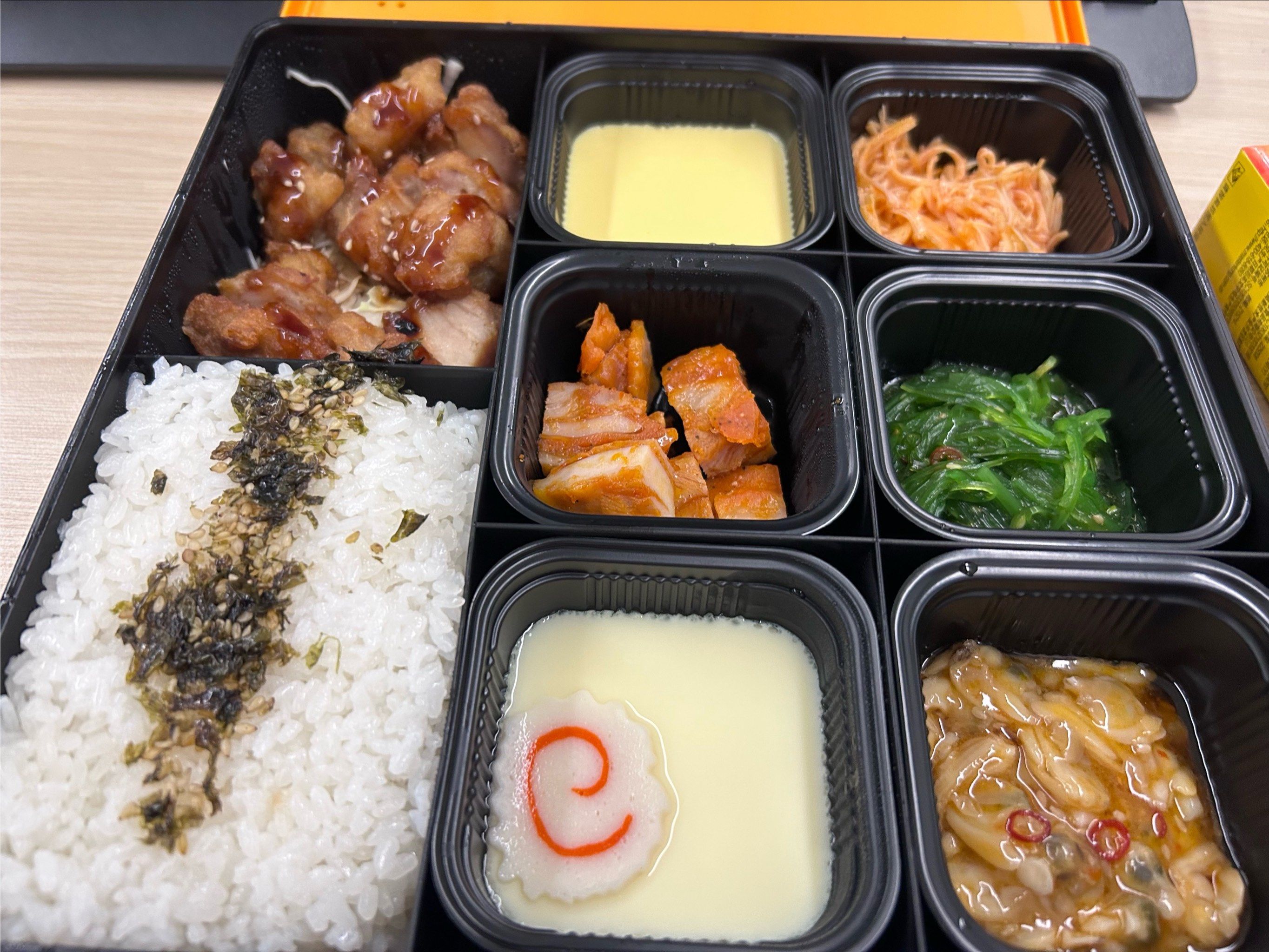 丰盛的工作午餐便当🍱