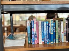 -ROAST coffee & eatery