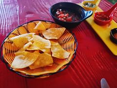 餐前玉米片-Pistolera Mexican Cantina女枪手墨西哥餐厅(碧云路店)