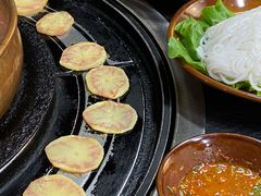 -阿山卓·野生菌火锅·纳西火塘烤肉