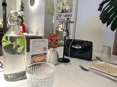 -春树下·树屋花房西餐厅(罍街AS1980店)