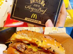 -麦当劳(世界城广场店)