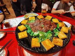 -义聚成老北京炙子烤肉(门框店)