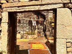 -高荡千年布依古寨旅游景区