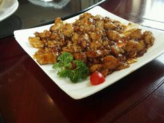 -金牌餐厅·天津菜·八珍豆腐·老爆三(瓷房子店)