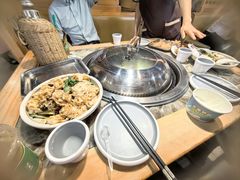 -锅老头海鲜铁锅炖