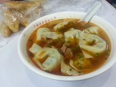 荠菜肉馄饨-潘国仙耳光馄饨(黄家阙路店)
