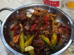 -江城燕子大排档(江汉路步行街店)