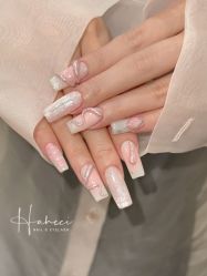 -花岐款式专研健康美甲沙龙