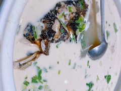 大砂锅炖鱼头-丹江渔村(望京店)