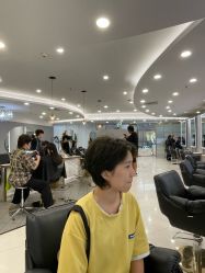 点击看大图 -八佰伴8008星级形象店