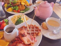 -Halladays Tea Rooms