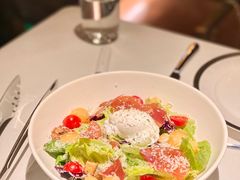 凯撒沙拉-Mogul Eatery·大亨餐酒馆