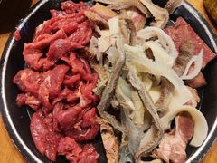 -小志家.野生菌鲜切牦牛肉牛杂火锅