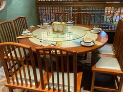 包厢-松沪名灶·豆浆鱼头·新上海菜(飞航吾悦广场店)