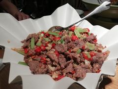 -费大厨辣椒炒肉(万家丽一店)