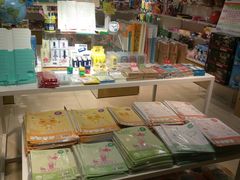 -新华书店(印象城店)