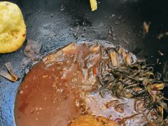 -曹丞相·地锅鸡·地锅鱼(武林店)