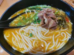 酸汤肥牛粉-三千粉牛肉米粉(来客茂店)