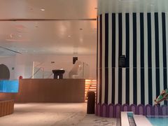 -涨巢·潮玩水疗局