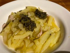 洋山芋榨菜肉丝-沪西老弄堂面馆(定西路店)