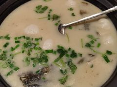 -梦都海鲜酒家(万达广场江桥店)