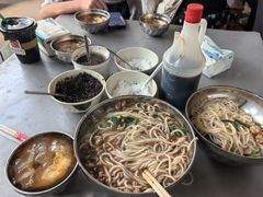 -正宗杨记普洱酸醋米线(总店)