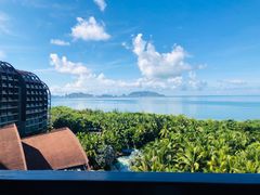 -三亚湾海居铂尔曼度假酒店