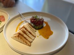 牛肉塔塔配牛油果黑橄榄酱-Solo(衡山路店)
