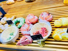 -焙丽拾光(麦凯乐直营店)