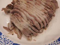 精品手把肉-巴音浩日娲·蒙餐(双林东路店)