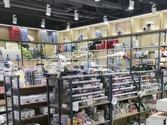 -雨丝书店(综合商业楼店)