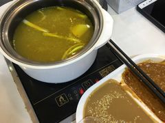 -百品聚旋转火锅(万德庄店)